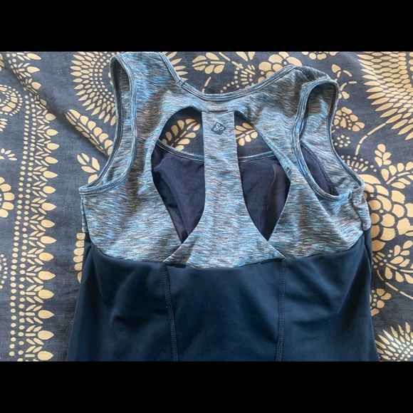 Prana yoga tank - Picture 2 of 3